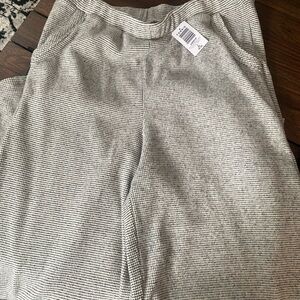 torrid Kids Light Gray Waffle Knit Joggers